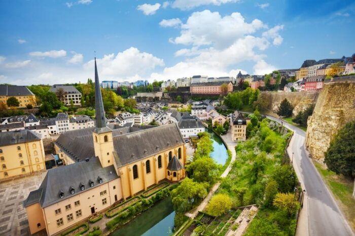 The Best of 3 Hours Walking Tour in Luxembourg - Exploring Bock Casemates