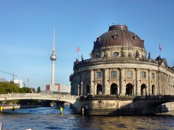 The Best of Berlin Private Guided Tour - What to Expect on the Tour