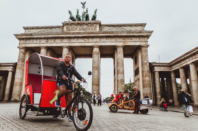 The Best of Berlin Walking Tour - Iconic Neighborhoods and Streets