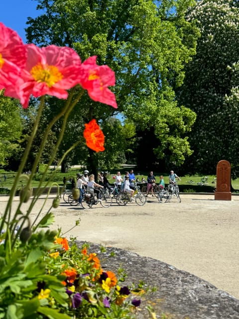 The Best of Bordeaux: E-Bike Tour With Pétanque & Appetizers - Experience and Activities