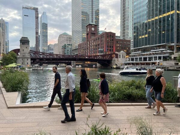 The Best of Chicago in 2H Walking Tour - Group Options