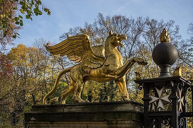 The Best of Glienicke Walking Tour - Architectural Gems