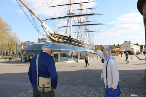 The "Best of Greenwich" Day Tour - Tour Guide and Language Availability