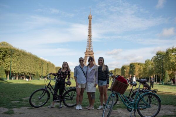 The Best of Paris: Small Group Bike Tour Like a Local - The Sum Up