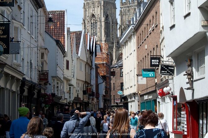 The Best of York Private Walking Tour: Landmarks & Hidden Gems - Pricing and Booking
