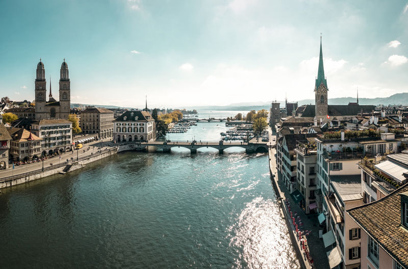 The Best of Zurich Guided Tour with Old Town - Lake Zurich from Enge harbour