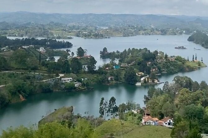 The Best Tour of Guatape - Meeting and Pickup Details