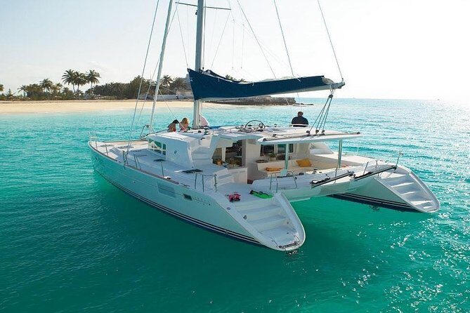 The best tour to Isla Mujeres Catamaran, open bar& lunch included - Good To Know