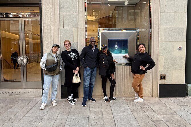 The Beverly Hills Scavenger Hunt - Discovering Beverly Hills in a New Way