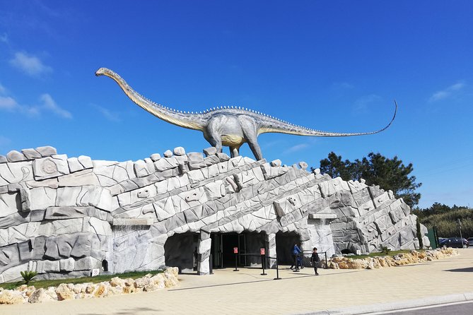 The Biggest Jurassic Park in Europe Private Tour - Good To Know