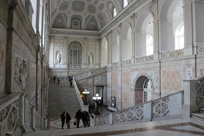 The Bourbon Private Tour. Royal Palace and Underground Gallery - Weather Conditions and Minimum Traveler Requirements