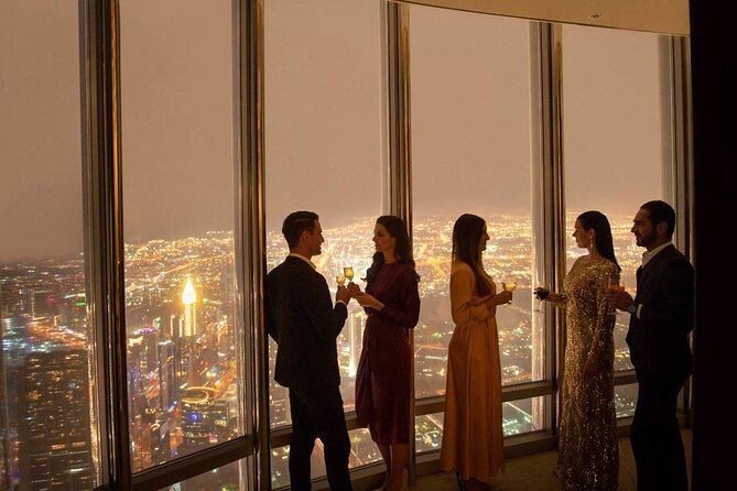 The Burj Khalifa Lounge Access With Private Transfer - Included Features and Lounge Experience