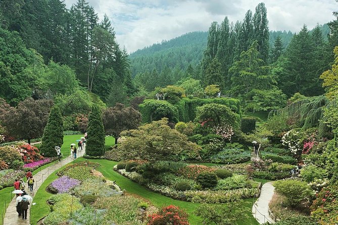 The Butchart Gardens Express Shuttle - Meeting and Pickup