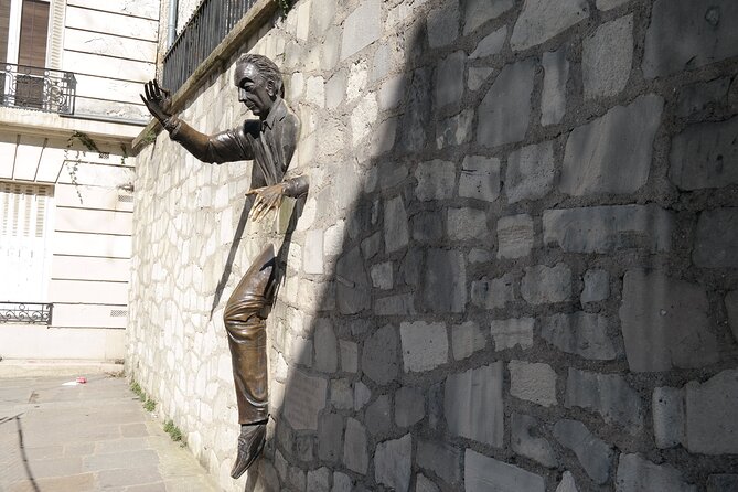 The Butte Montmartre as You Have Never Seen. - Captivating Views From the Top of Montmartre