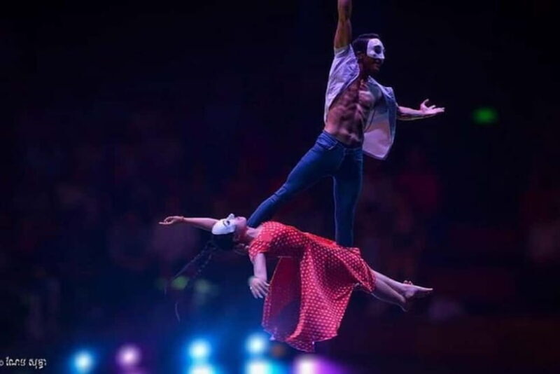 The Cambodian Circus Show and Pub Street Night Market - Good To Know