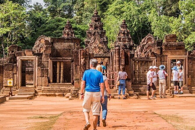 The Cambodian Circus Show and Pub Street Night Market - Final Thoughts