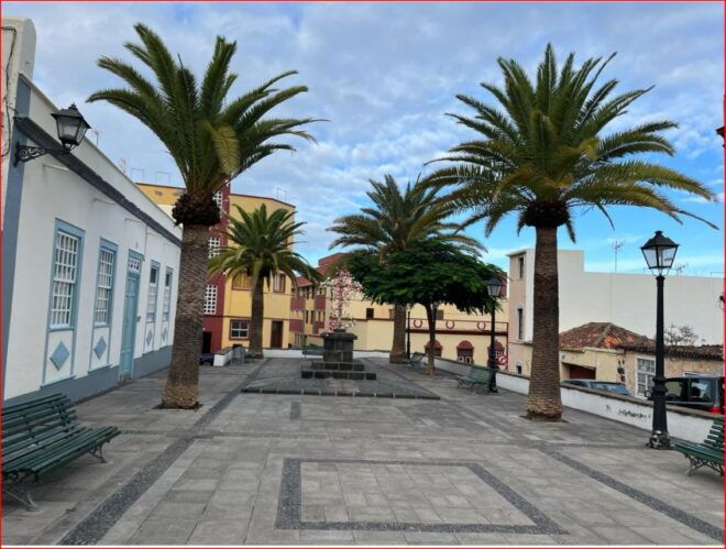 The Canela Neighborhood Santa Cruz La Palma Walking Guide Tour - Description