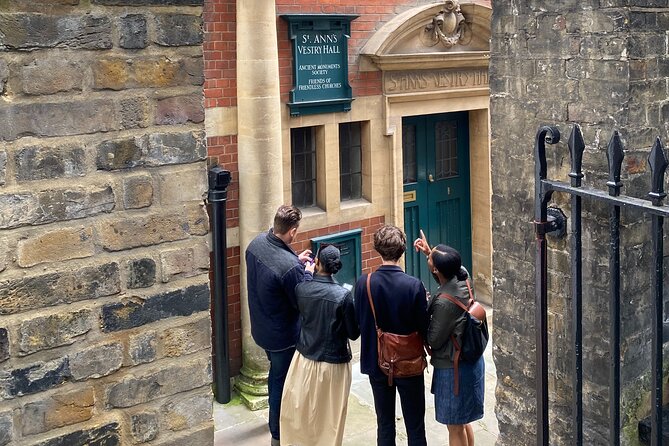 The Case of Colombias Finest - Private Outdoor Adventure Game in York - Common Questions