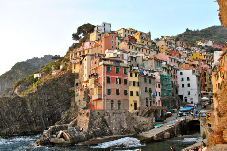 The Charm of Cinque Terre: Tour by Minivan From Florence - Itinerary Highlights