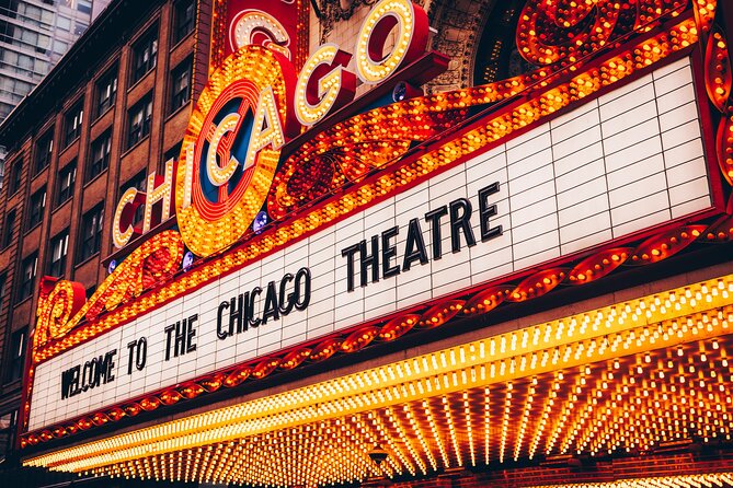 The Chicago Theatre Tour Experience - Architecture and History of the Theater