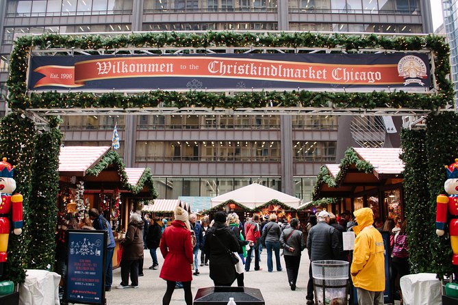 The Christmas Tree Crawl Experience Chicago at the Holidays - Tour Highlights