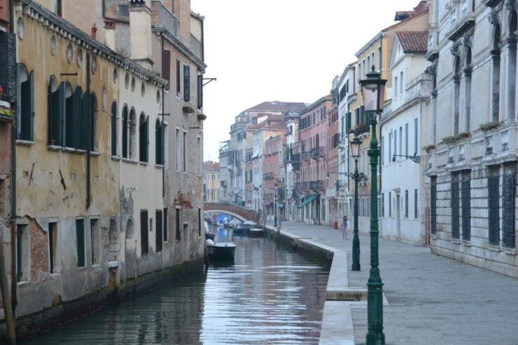 The City Discovery Game - The Alternative Tour of Venice - Experience Highlights