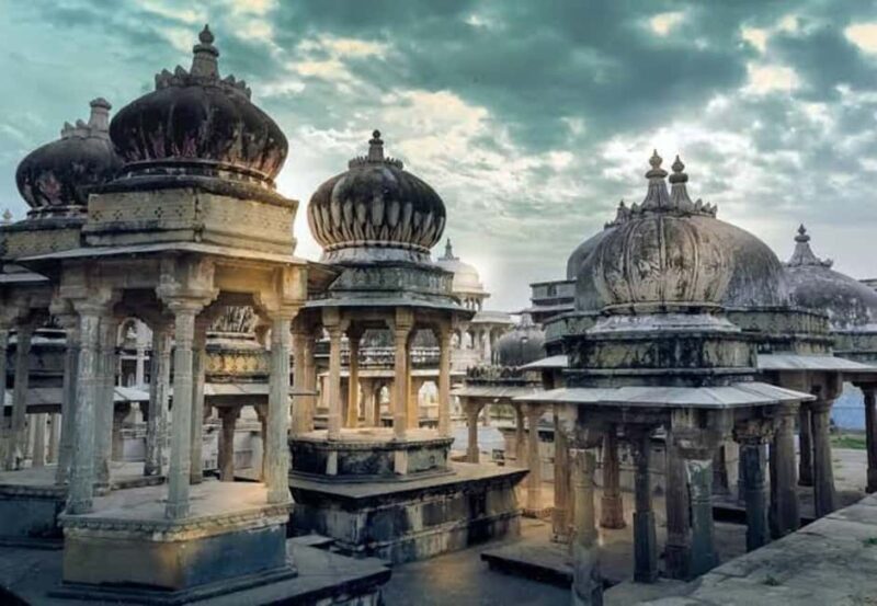 The Complete Udaipur Experience: A Full-Day Tour - Exploring the Full-Day Itinerary