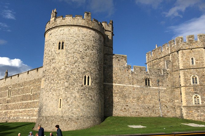 The Crown Netflix TV London and Windsor Castle Full Day Private Tour - Common Questions