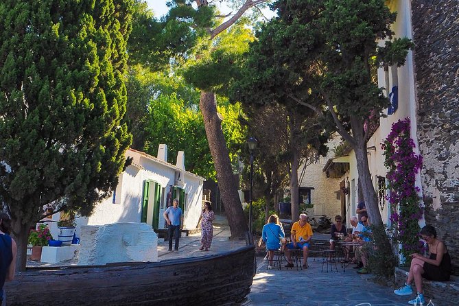 The Dalí Triangle & Cadaqués Day Trip From Girona - Cancellation and Changes