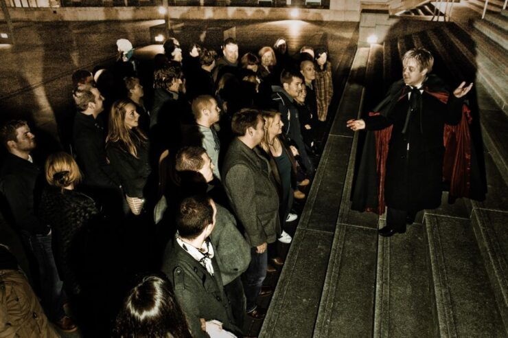 The Dark Side of Liverpool: 1.5-Hour Ghost History Tour - Tour Experience