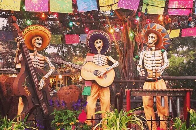The Day of the Dead Private Tour in Playa del Carmen - Authenticity and Insider Tips