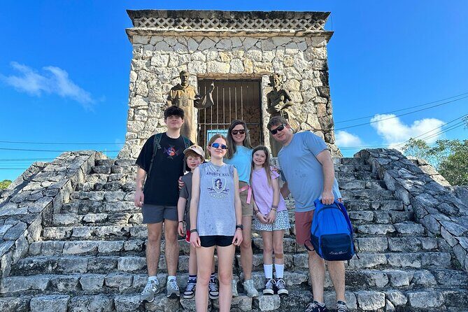 The day your way Custom Van Ride, For 8 Passengers. - A Closer Look at the "Day Your Way" Tour