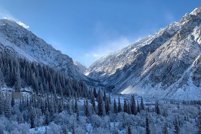 The Dazzling Winter Hike at the Ala Archa National Park - Kyrgyz Cuisine Delights