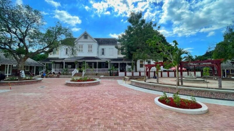 The Devon House Guided City Tour - An In-Depth Look at The Devon House Guided City Tour