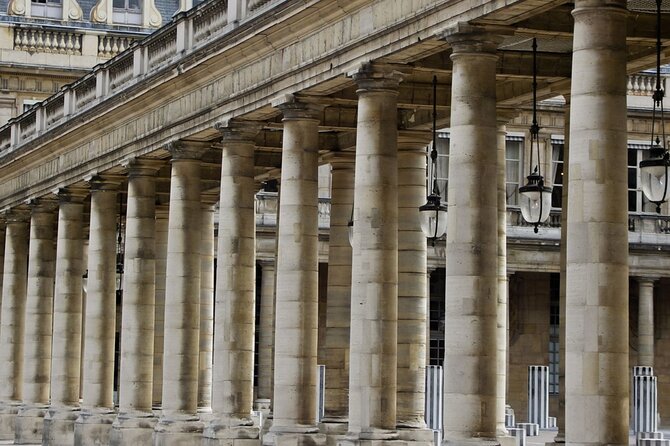 The Disappeared Writer Show at the Palais Royal in Paris - Audience Experience