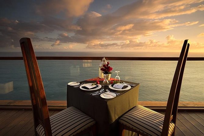 The Edge Bali Spa & Romantic Dinner at Uluwatu Cliff Bar - Pricing and Booking Details