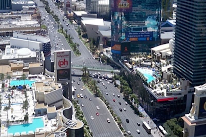The Eiffel Tower Experience Ticket in Las Vegas - Why an evening visit makes sense