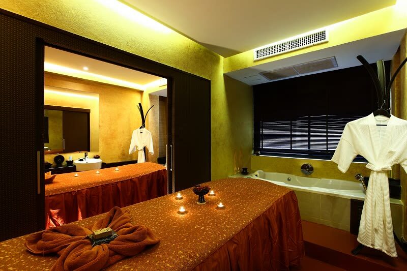 The Elegance Spa Experience at De Chai Colonial Hotel & Spa in Chiang Mai - A quiet hotel setting just off Thapae Road
