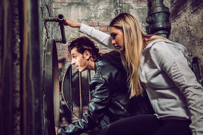 The Escape Game Jacksonville: Epic 60-Minute Adventures - Note