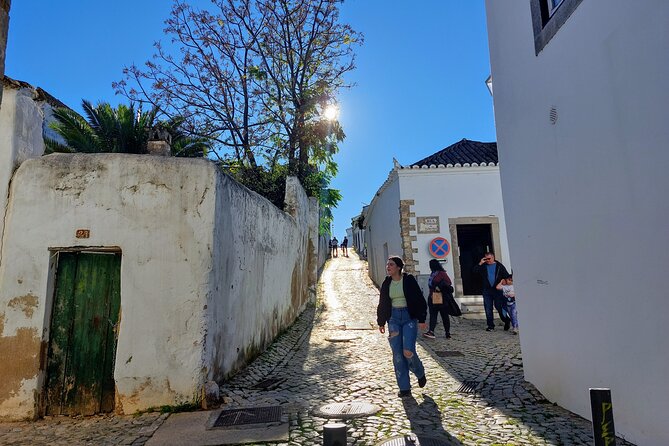 The Essential Algarve Relocation Tour! - Common Questions