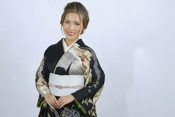 The Expat Empire: Ayutthaya's Global City & Costume Experience - A Deep Dive into the Experience