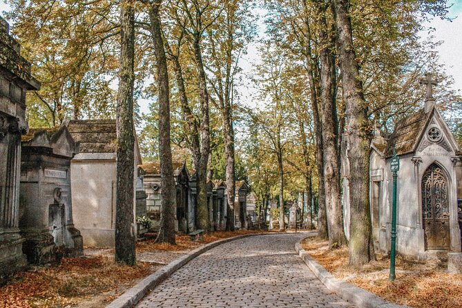 The Famous Graves of Père Lachaise - Self-Guided Audio Tour - Traveler Photos
