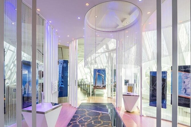 The Frame of Dubai - What to Expect During the Experience