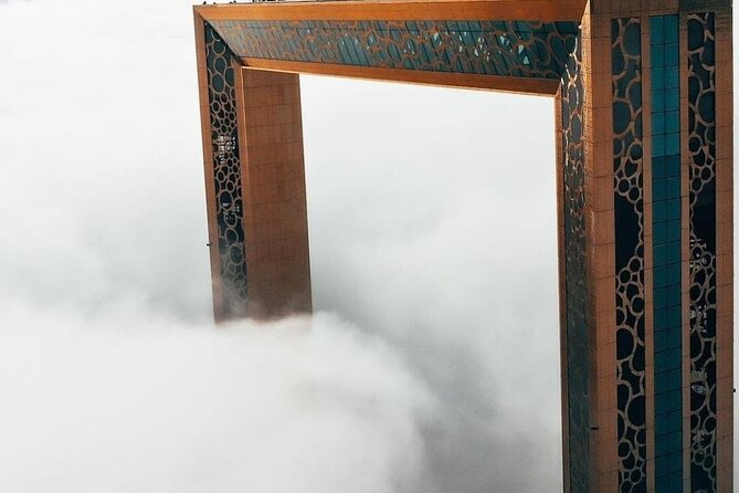 The Frame of Dubai - Directions