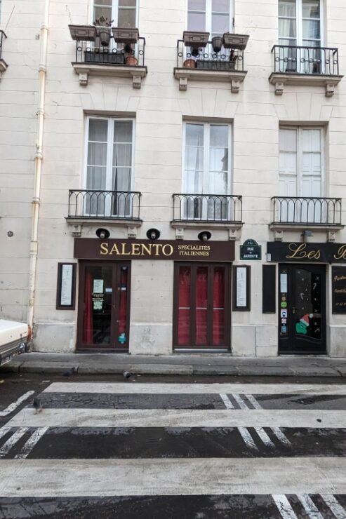 The French Revolution in Paris: A Walking Audio Tour - Inclusions