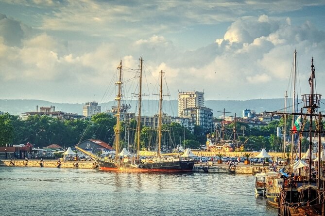 The Gate of Balkans - 2 Countries in 2 Days - Day 1: Exploring Bucharest