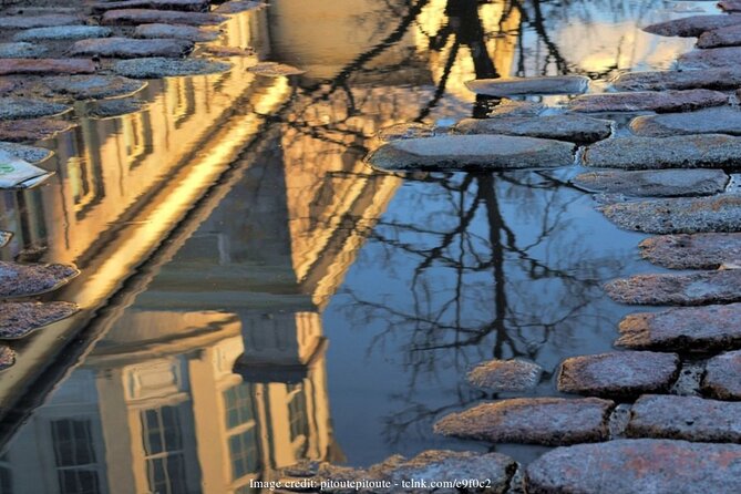 The Ghosts of Old Montreal: Private 1.5-hour Spooky Tour - Historical Background