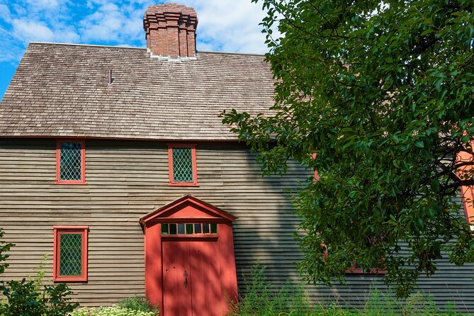 The Ghosts of Salem Walking Tour - Guest Experiences: Positive and Negative