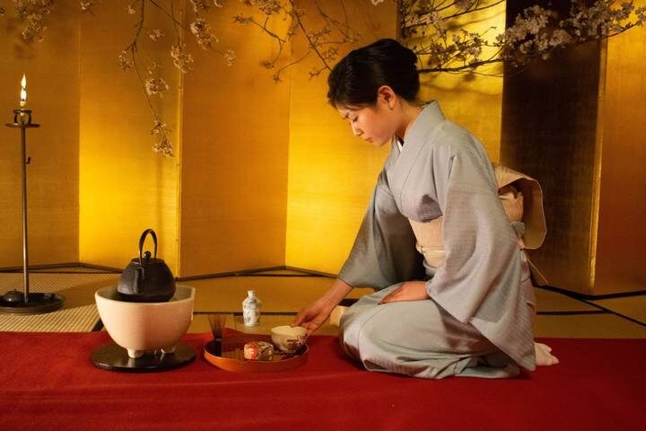 The "Golden Route" and Ancient Japan by DIAMIR Erlebnisreisen - 14-Day Tour - Tokyo’s temples, bonsai and digital art