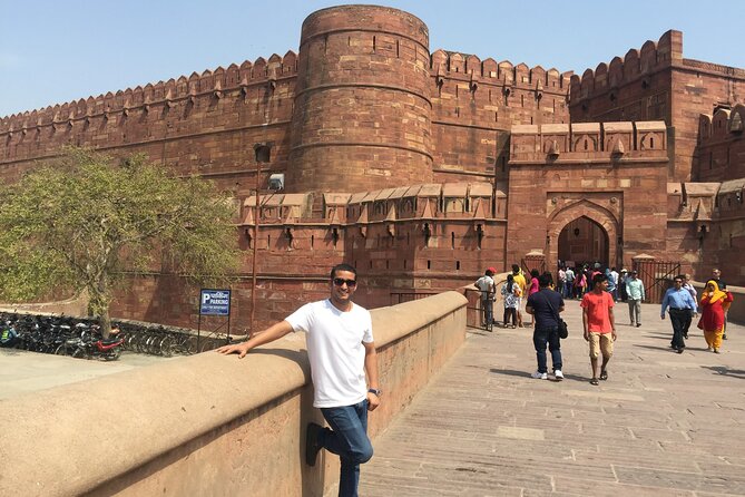 The Golden Triangle - Meals